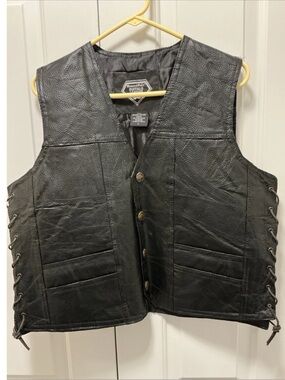 Vintage Diamond Plate Buffalo Leather “Live To Ride” Biker’s Vest Large EUC